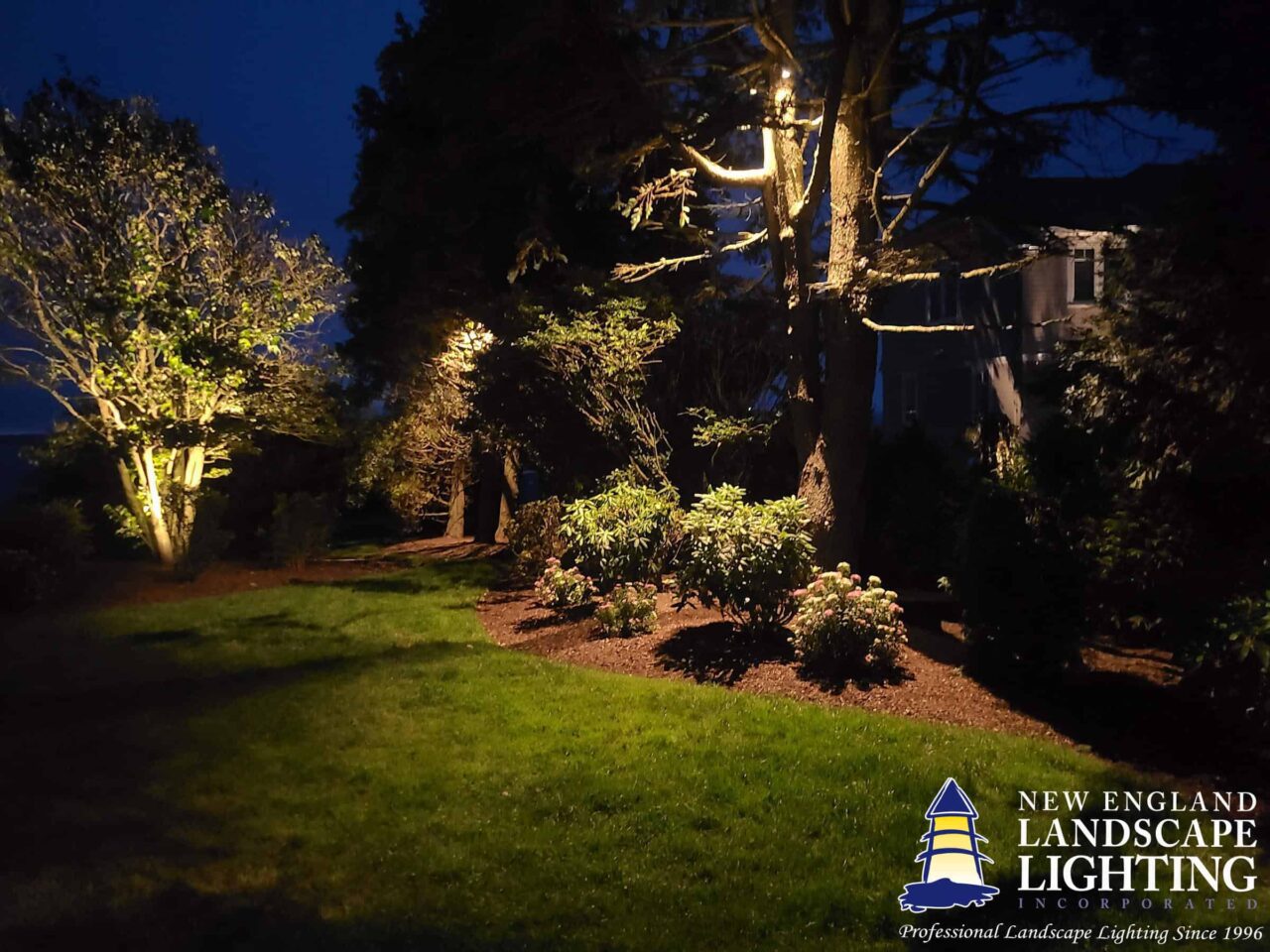 Landscape Lighting Portfolio - New England Landscape Lighting